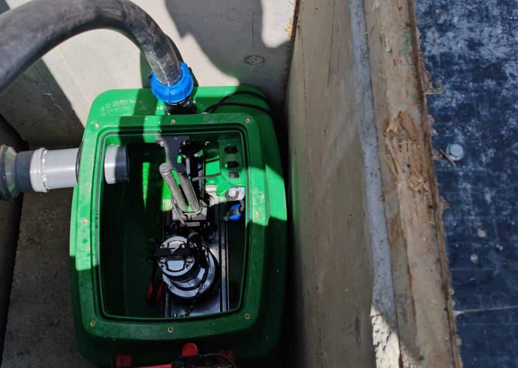 Hopital Nantes installation poste relevage EU Installation d'une pompe de relevage à Nantes